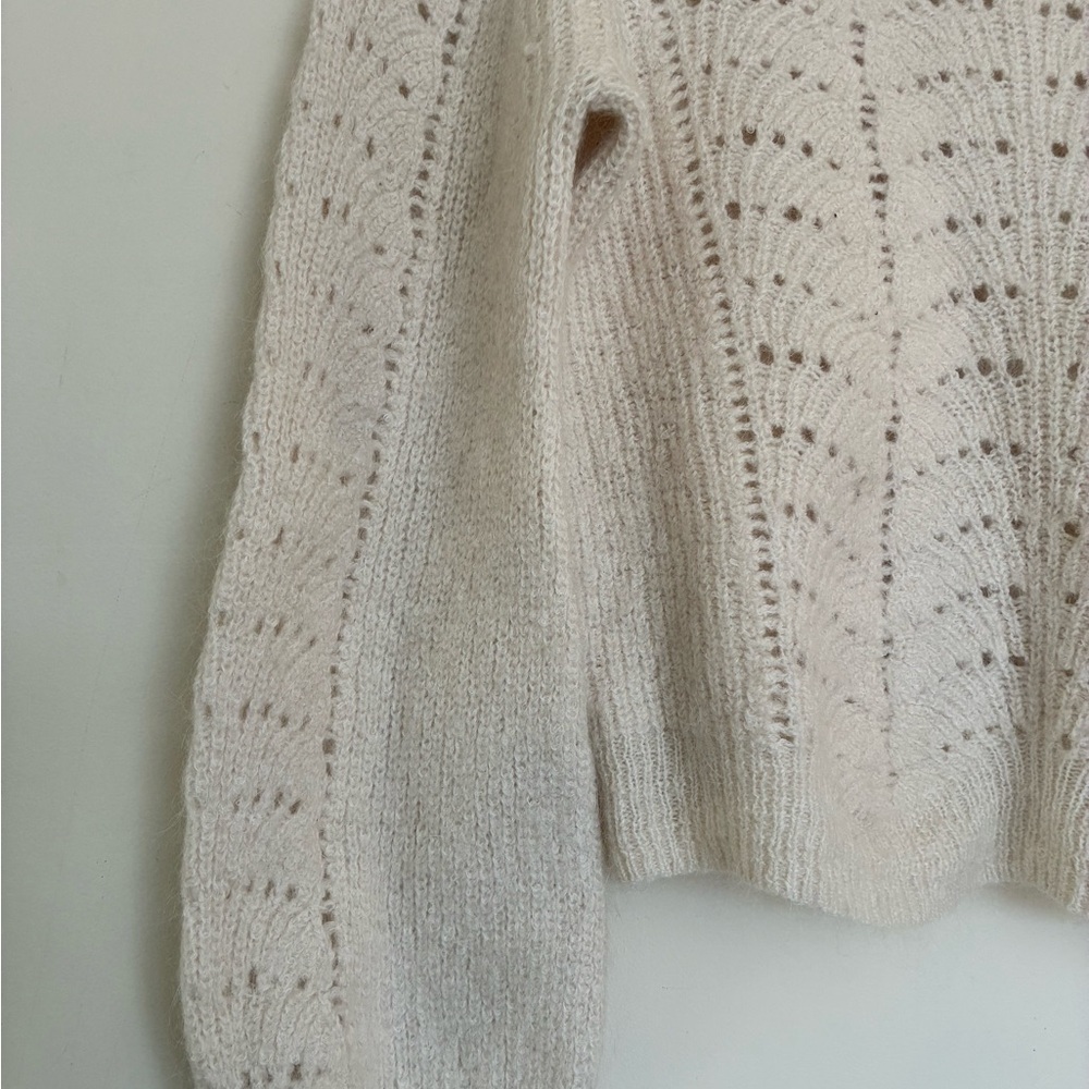 Aritzia Little Moon Cream Mohair Balloon Sleeve Cropped Sweater - Picture 3 of 13